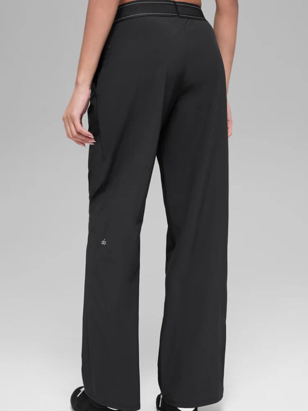🖤 Brand New Black Alo Yoga Tailored Pants (Regular:30”inseam) 😘 Elevated Basic - Picture 9 of 9